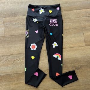 BRAND NEW GOLDSHEEP HOT MOM LEGGINGS